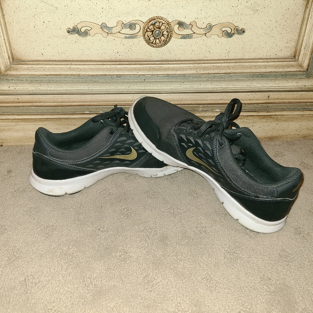 Womens Nike Runners